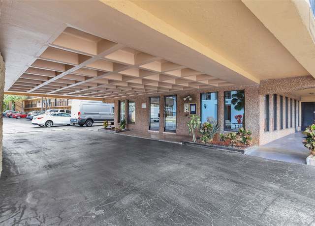 Property at 9370 SW 8th St #322, Boca Raton, FL 33428, 2 beds, 2 baths