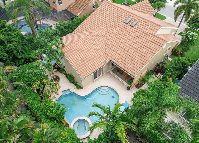 Property at 3631 NW 71st St, Coconut Creek, FL 33073, 4 beds, 2.5 baths