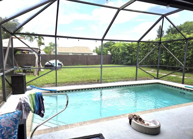 Property at 23330 Sedawie Dr, Boca Raton, FL 33433, 3 beds, 2 baths