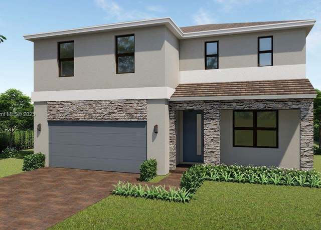 Property at 1372 NE 1st St, Homestead, FL 33033, 4 beds, 2.5 baths