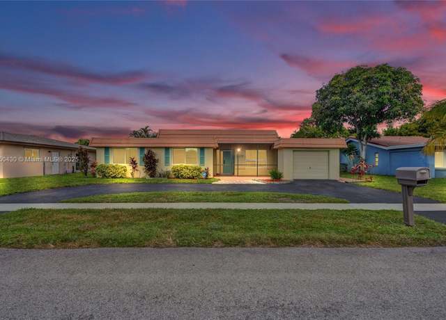 Property at 8109 NW 73rd Ter, Tamarac, FL 33321, 3 beds, 2 baths