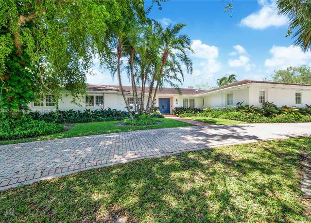 Property at 610 Marquesa Dr, Coral Gables, FL 33156, 5 beds, 3 baths