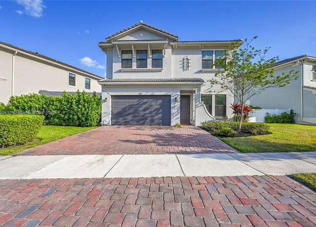 Property at 8650 NW 39th Ct, Coral Springs, FL 33065, 4 beds, 3 baths