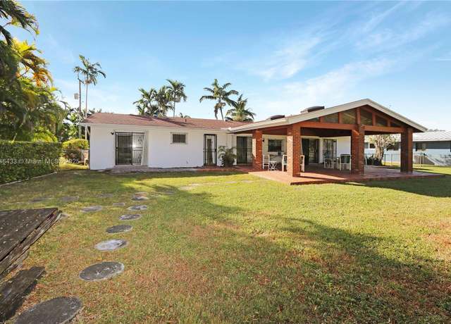 Property at 8851 SW 85th St, Miami, FL 33173, 3 beds, 2 baths