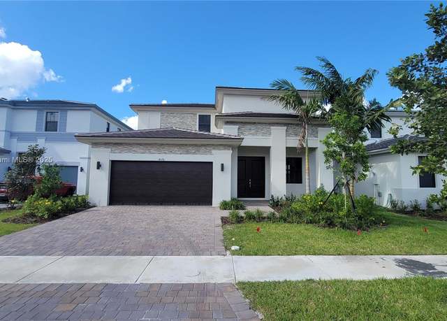 Property at 4578 SW 174th Ave, Miramar, FL 33029, 4 beds, 3 baths