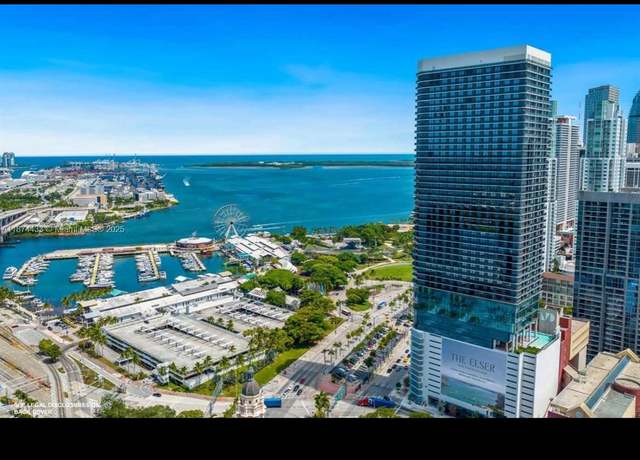 Property at 398 NE 5th St #1514, Miami, FL 33132, 1 bed, 2 baths