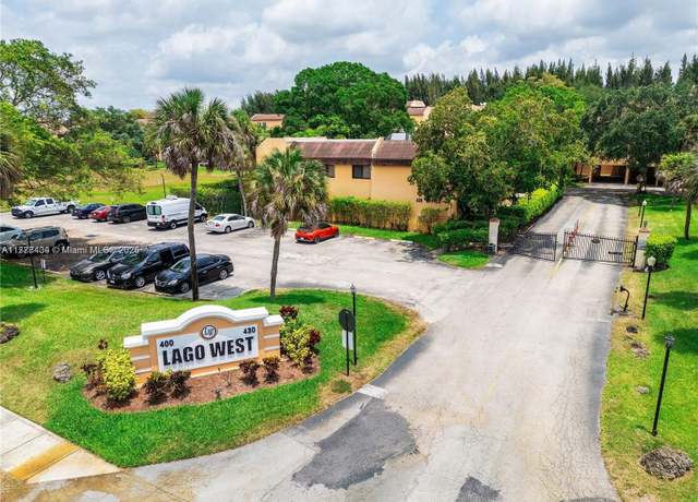 Property at 430 Commodore Dr #314, Plantation, FL 33325, 2 beds, 2.5 baths