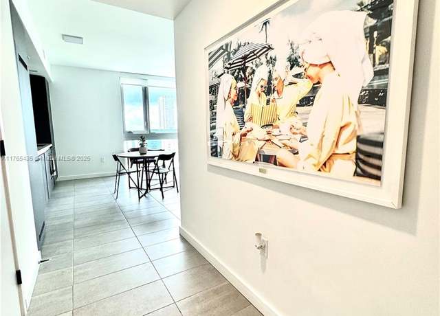 Property at 227 NE 2nd St #2306, Miami, FL 33132, 2 beds, 1.5 baths