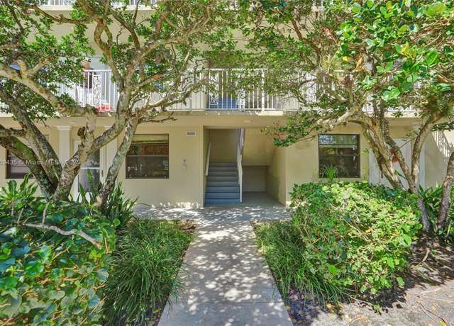 Property at 3515 Village Blvd #105, West Palm Beach, FL 33409, 2 beds, 2 baths