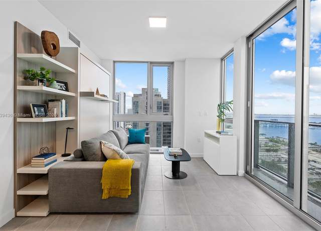 Property at 227 NE 2nd St #3109, Miami, FL 33132, 1 bed, 1 bath