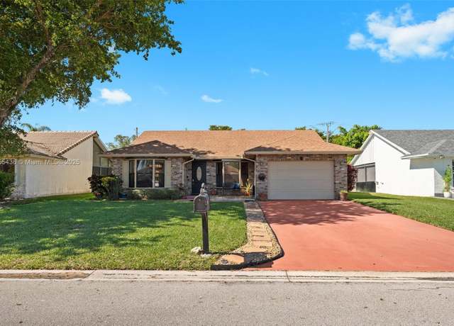 Property at 10015 NW 71st Ct, Tamarac, FL 33321, 2 beds, 2 baths