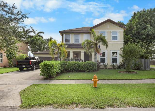 Property at 20216 SW 129th Ave, Miami, FL 33177, 4 beds, 2.5 baths