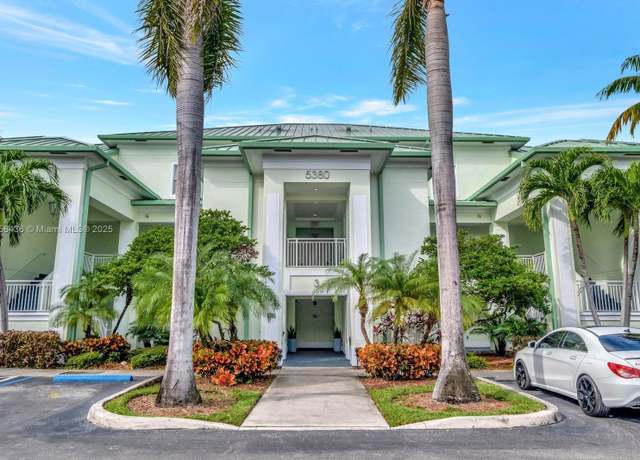 Property at 5300 NW 87th Ave #914, Doral, FL 33178, 1 bed, 1 bath