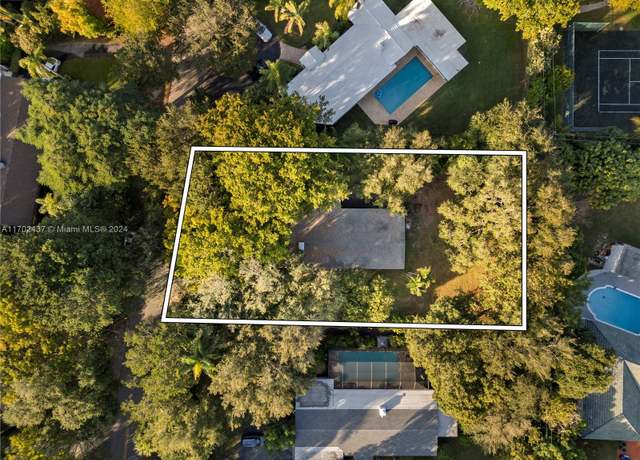 Property at 12725 SW 80th Ave, Pinecrest, FL 33156, 4 beds, 2 baths