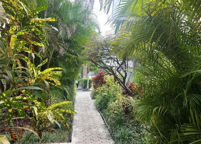 Property at 3042 SW 27 Ave #8, Miami, FL 33133, 2 beds, 2 baths