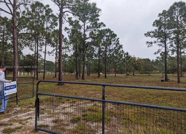 Property at 2155 Yeehaw Ave, Other City - In The State Of Florida, FL 33440