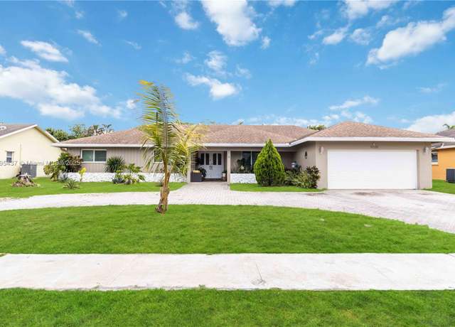 Property at 1920 SW 68th Ave, Plantation, FL 33317, 4 beds, 2.5 baths
