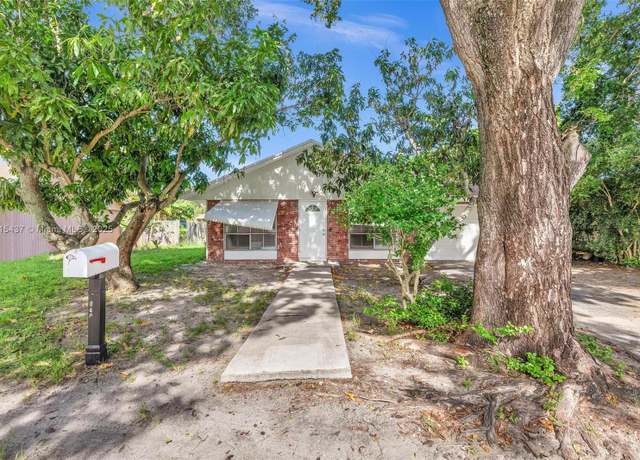 Property at 4840 SW 25th Ave, Dania Beach, FL 33312, 3 beds, 2 baths