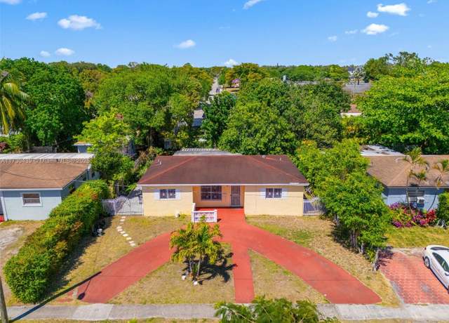 Property at 701 NE 170th St, North Miami Beach, FL 33162, 3 beds, 2 baths
