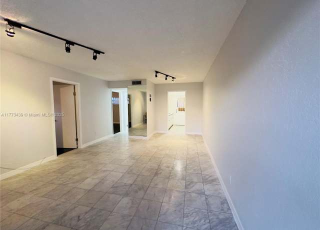 Property at 6191 SW 37th St #110, Davie, FL 33314, 2 beds, 1.5 baths