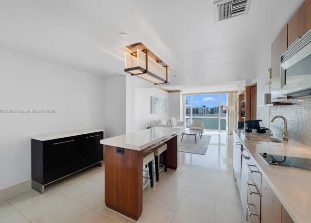 Property at 6801 Collins Ave #515, Miami Beach, FL 33141, 1 bed, 1 bath