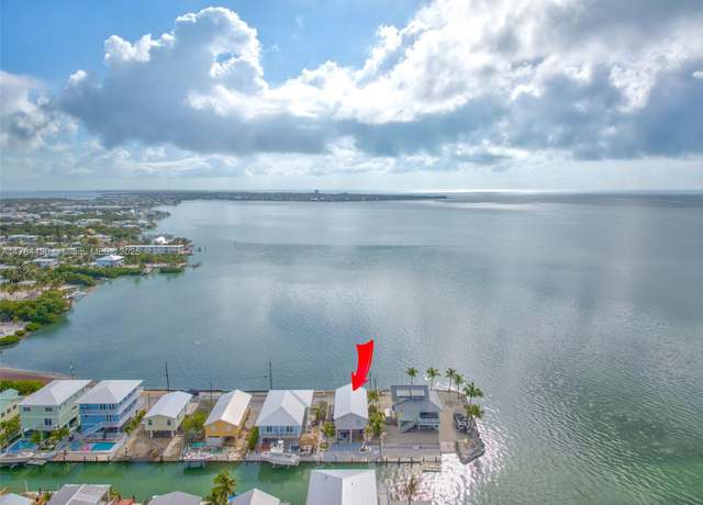 Property at 1350 92nd Court Ocean, Marathon, FL 33050, 3 beds, 2 baths