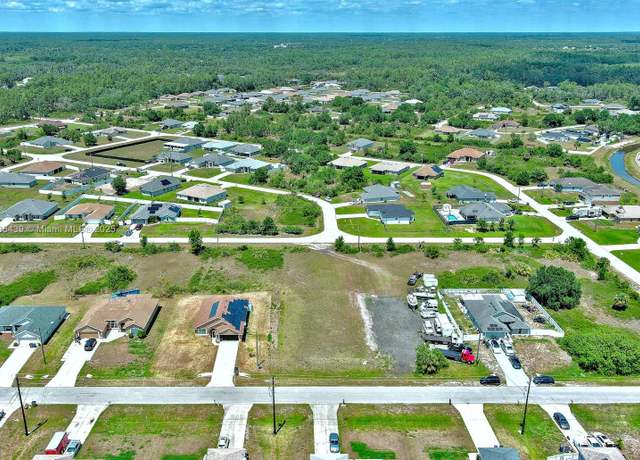 Property at 548 Windermere Dr, Lehigh Acres, FL 33972