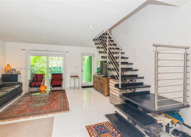Property at 798 Crandon Blvd Unit 55-B, Key Biscayne, FL 33149, 1 bed, 1.5 baths