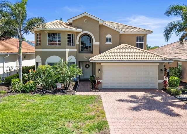 Property at 9135 Astonia Way, Estero, FL 33967, 4 beds, 2.5 baths