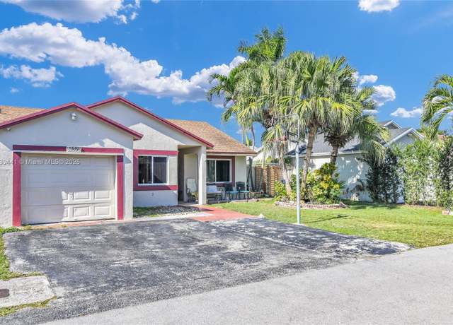 Property at 13520 SW 116th Ct, Miami, FL 33176, 3 beds, 2 baths