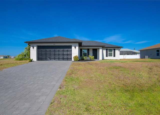 Property at 1808 NE 7th Ave, Cape Coral, FL 33909, 3 beds, 2 baths