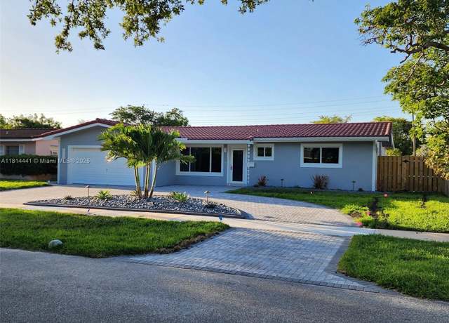 Property at 3805 Lincoln St, Hollywood, FL 33021, 3 beds, 3 baths