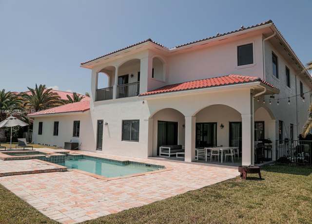 Property at 19209 SW 80th Ct, Cutler Bay, FL 33157, 5 beds, 4.5 baths