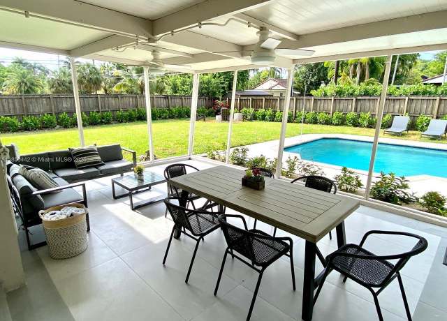 Property at 1438 Harrison St, Hollywood, FL 33020, 3 beds, 2.5 baths