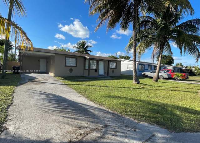 Property at 451 SW 28th Ave, Fort Lauderdale, FL 33312, 3 beds, 2 baths