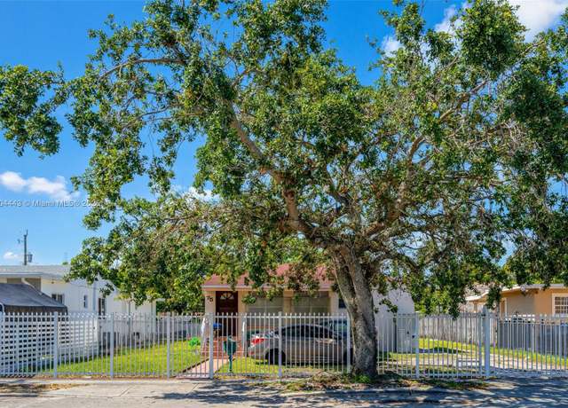 Property at 75 E 41st St, Hialeah, FL 33013, 5 beds, 2.5 baths
