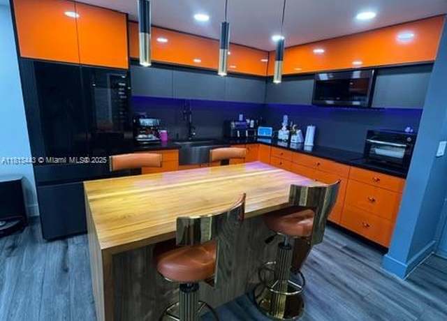 Property at 4550 NW 9th St Unit 520E, Miami, FL 33126, 2 beds, 1 bath