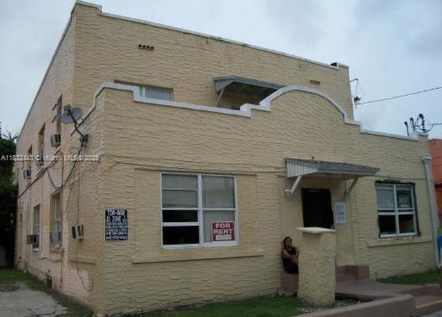 Property at 1619 SW 2nd St, Miami, FL 33135, 163.5 baths