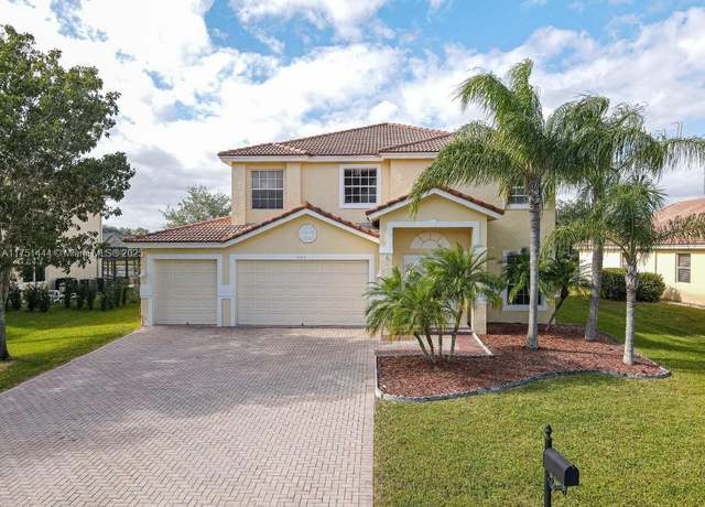 Property at 1155 Amethyst Dr SW, Vero Beach, FL 32968, 5 beds, 3 baths