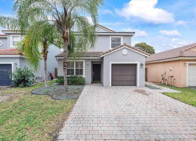Property at 1431 SE 18th Ter, Homestead, FL 33035, 3 beds, 2.5 baths