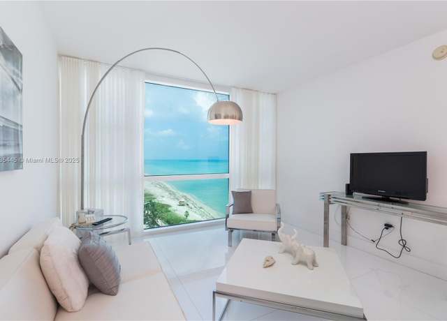 Property at 6801 Collins Ave Unit 1403(legal)1415(door), Miami Beach, FL 33141, 1 bed, 1 bath