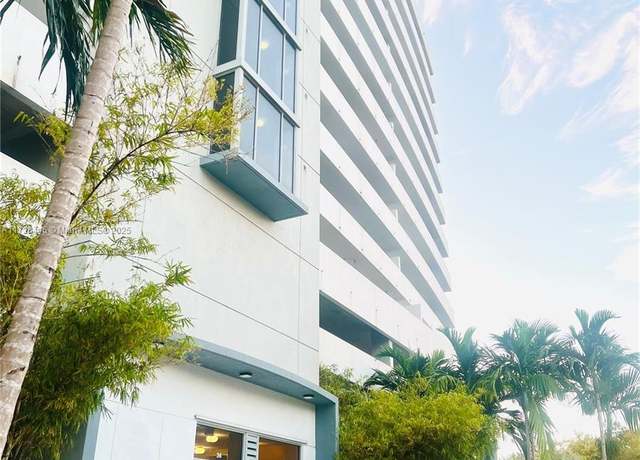 Property at 36 NW 6th Ave #806, Miami, FL 33128, 2 beds, 2 baths