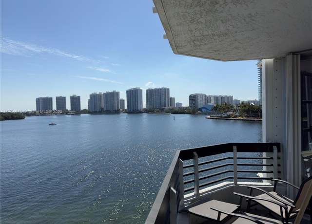 Property at 3530 Mystic Pointe Dr #415, Aventura, FL 33180, 3 beds, 3 baths