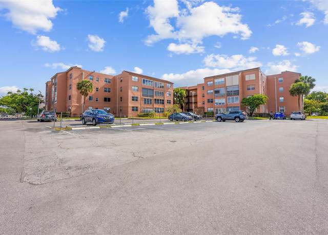 Property at 2861 Somerset Dr #104, Lauderdale Lakes, FL 33311, 2 beds, 2 baths