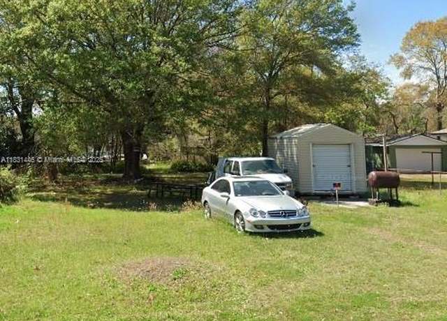 Property at 4834 Campenella Dr, Jacksonville, FL 32209