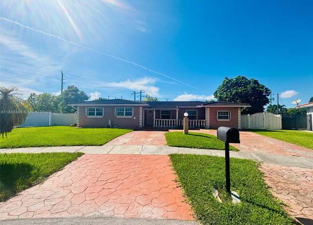 Property at 9433 SW 17th St, Miami, FL 33165, 4 beds, 3 baths