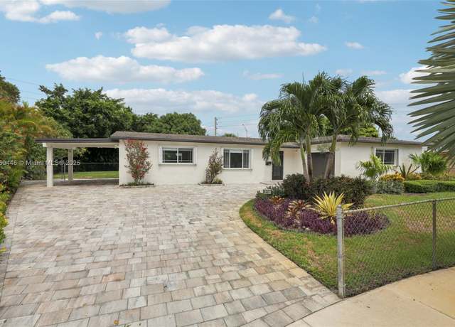Property at 8601 NW 185th Ter, Hialeah, FL 33015, 3 beds, 2 baths