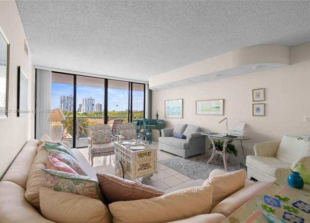 Property at 20281 E Country Club Dr #403, Aventura, FL 33180, 2 beds, 2 baths