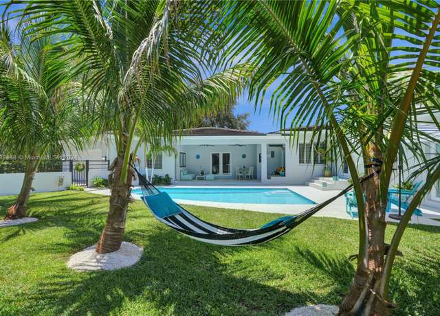 Property at 4705 Granada Blvd, Coral Gables, FL 33146, 5 beds, 4 baths