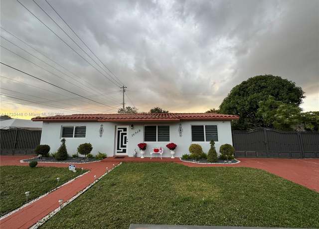 Property at 16920 NW 74th Ave, Miami, FL 33015, 3 beds, 2 baths